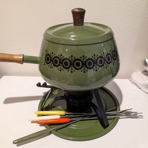 Vintage Fondue Pot
